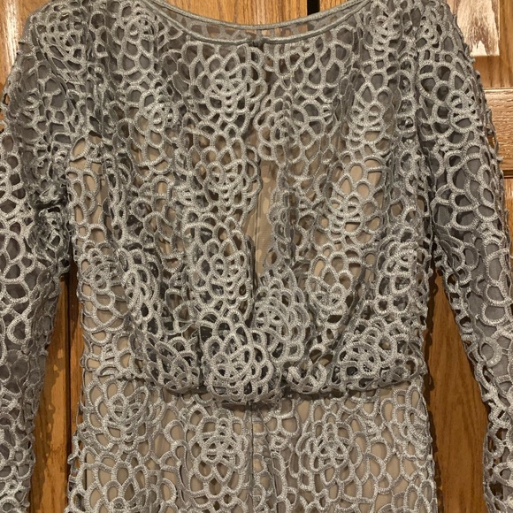 Tadashi Shoji lace dress - Picture 3 of 6